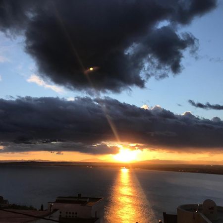 Las Mejores Puestas De Sol Roses Buitenkant foto